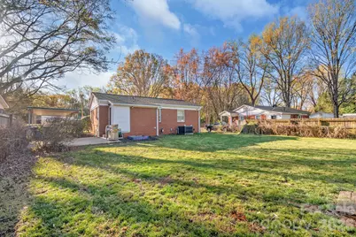 2400 Markham Court, Charlotte, NC 28205 - Photo 19