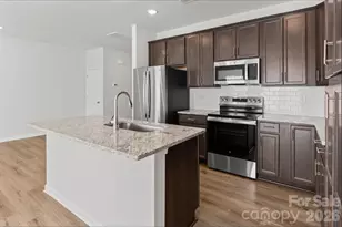 4109 Mount Mitchell Ave, Gastonia, NC 28052 - Photo 5