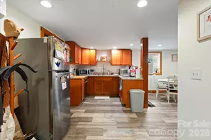 61 Hibriten Dr, Asheville, NC 28801 - Photo 21