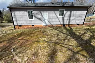 510 Belfast Dr, Gastonia, NC 28052 - Photo 3