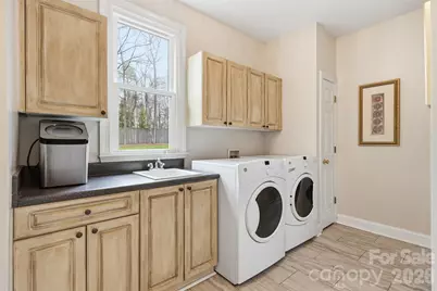 2117 Keegan Court, Matthews, NC 28104 - Photo 19