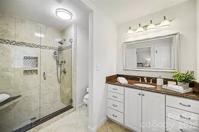 4831 Deanscroft Drive, Charlotte, NC 28226 - Photo 13