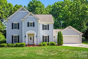 4831 Deanscroft Dr, Charlotte, NC 28226 - Photo 1