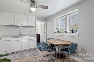 25 Ridgelawn Rd, Asheville, NC 28806 - Photo 31