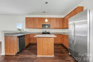 267 Flanders Dr, Mooresville, NC 28117 - Photo 3