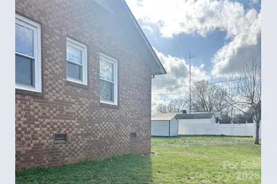 357 Pruitt Houser Street, Lincolnton, NC 28092 - Photo 37