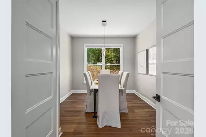 636 Crystal Heights Drive, Hendersonville, NC 28739 - Photo 9