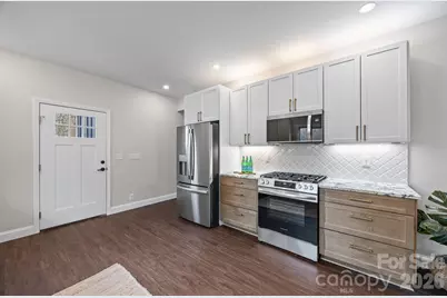 102 Clingman Avenue, Asheville, NC 28801 - Photo 11