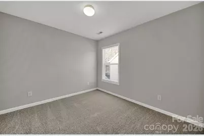 9911 Seven Oaks Drive, Charlotte, NC 28215 - Photo 31