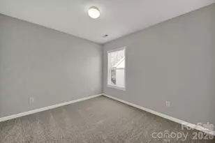 9911 Seven Oaks Dr, Charlotte, NC 28215 - Photo 31