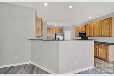 9911 Seven Oaks Drive, Charlotte, NC 28215 - Photo 15