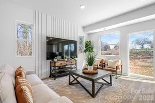 2360 Edna St, Catawba, NC 28609 - Photo 3