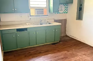 205 Jewel St, Chester, SC 29706 - Photo 5