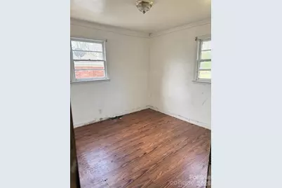 205 Jewel Street, Chester, SC 29706 - Photo 9