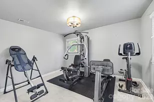 3908 Oak Hollow Ct, High Point, NC 27265 - Photo 21