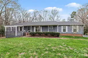 3908 Oak Hollow Ct, High Point, NC 27265 - Photo 3