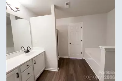 304 Valerie Drive, Lincolnton, NC 28092 - Photo 11