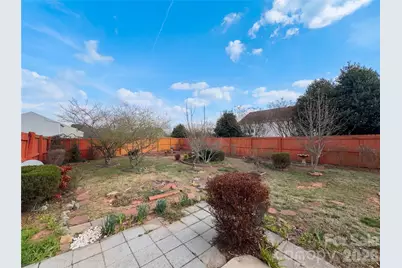 304 Valerie Drive, Lincolnton, NC 28092 - Photo 17