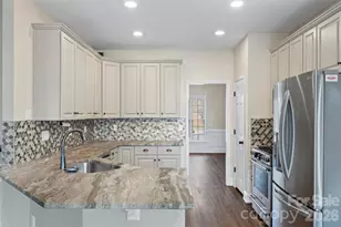 535 Cuxhaven Ct, Fort Mill, SC 29715 - Photo 9