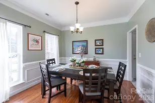 12015 Hampton Pl Dr, Charlotte, NC 28269 - Photo 5