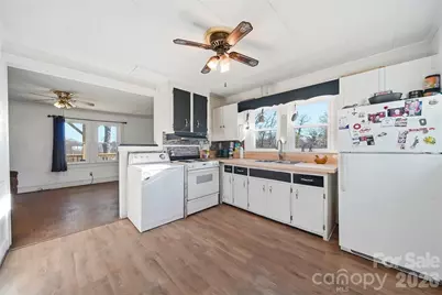 1406 Walt Arney Road SW, Lenoir, NC 28645 - Photo 11