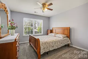 3721 Brookchase Ln, Charlotte, NC 28205 - Photo 17