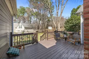 4326 Saxonbury Way, Charlotte, NC 28269 - Photo 37