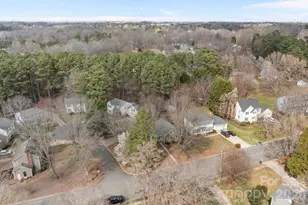 4326 Saxonbury Way, Charlotte, NC 28269 - Photo 35