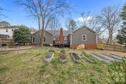4326 Saxonbury Way, Charlotte, NC 28269 - Photo 39