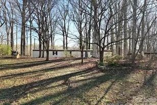 6562 Emerald Isle Dr, Sherrills Ford, NC 28673 - Photo 9