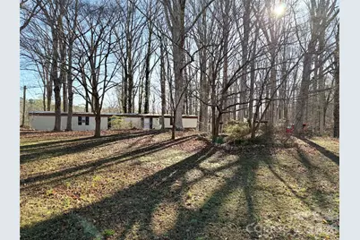 6562 Emerald Isle Drive, Sherrills Ford, NC 28673 - Photo 11