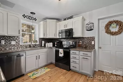 371 Ned Cove Road, Waynesville, NC 28785 - Photo 15