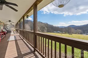 371 Ned Cove Rd, Waynesville, NC 28785 - Photo 7