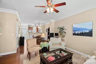 8658 Beaver Creek Dr, Charlotte, NC 28269 - Photo 3