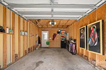 8658 Beaver Creek Drive, Charlotte, NC 28269 - Photo 17