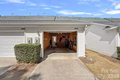 8658 Beaver Creek Drive, Charlotte, NC 28269 - Photo 19