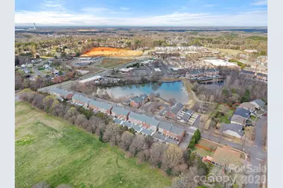 8658 Beaver Creek Drive, Charlotte, NC 28269 - Photo 21