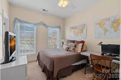 8658 Beaver Creek Drive, Charlotte, NC 28269 - Photo 13