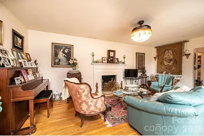 1724 2nd Avenue NW, Hickory, NC 28601 - Photo 19