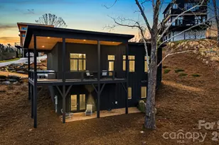 306 Broad Vis Ln, Asheville, NC 28804 - Photo 1