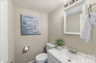 4025 Old Stone Rd, Charlotte, NC 28226 - Photo 25