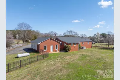 1574 US 221A Highway, Forest City, NC 28043 - Photo 3