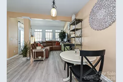 9740 Springholm Drive, Charlotte, NC 28278 - Photo 17