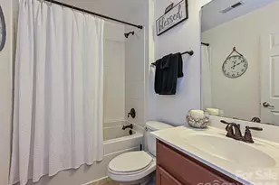 9740 Springholm Dr, Charlotte, NC 28278 - Photo 27