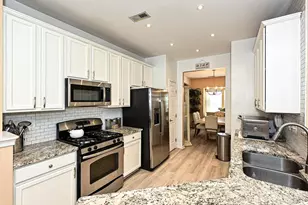 9740 Springholm Dr, Charlotte, NC 28278 - Photo 11