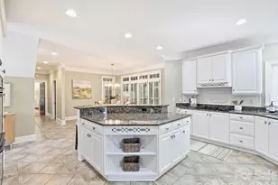 10841 Congressional Club Dr, Charlotte, NC 28277 - Photo 17