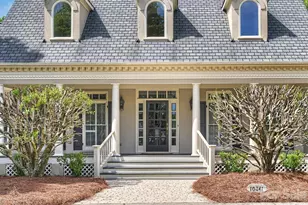 10841 Congressional Club Dr, Charlotte, NC 28277 - Photo 3