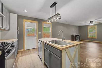 3240 Old Henson Cove Road, Canton, NC 28716 - Photo 11