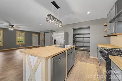 3240 Old Henson Cove Road, Canton, NC 28716 - Photo 11