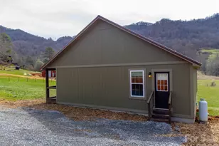 3240 Old Henson Cove Rd, Canton, NC 28716 - Photo 21